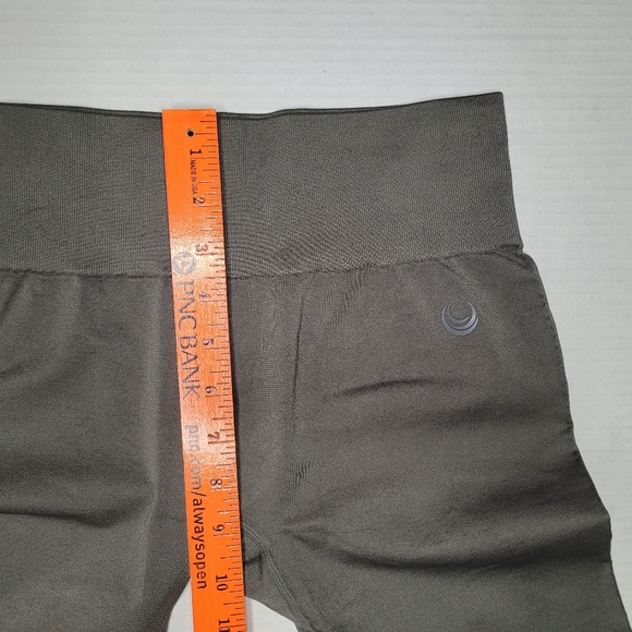 Lazuli label leggings Womens Large Green Seamless Thick Waist Contour Stretch - Picture 5 of 8